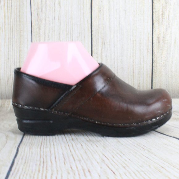 Dansko Shoes - DANSKO Brown Professional Clog Shoes Size 36 US 6